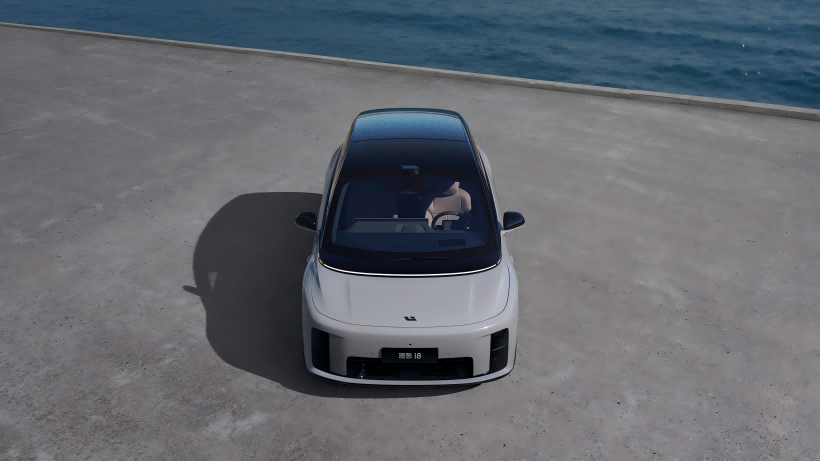 Primo SUV a sei posti grandi a sei posti Pure Electric: Nuovo colore dell'auto + nuovi sedili? Li xiang i8 top view rilasciato