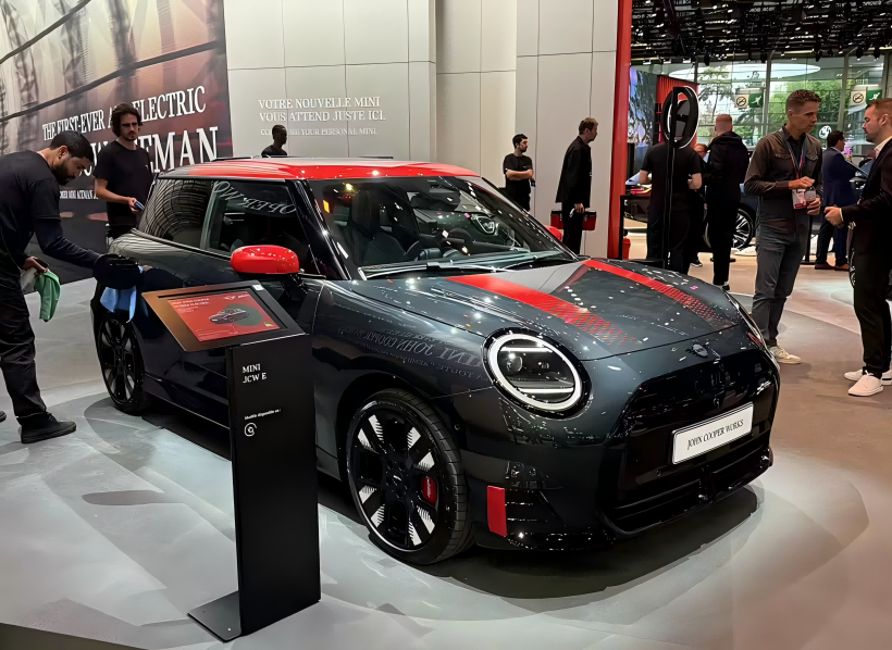 Mini Cooper elettrico di fabbricazione in Cina, Aceman JCW prefissato per il lancio