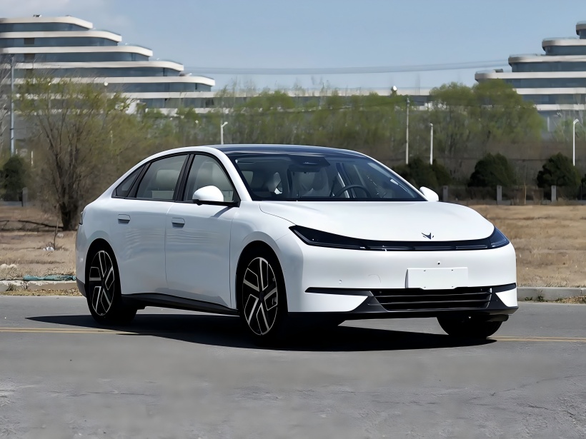 PECHINO Trapelati dettagli sull'autonomia completamente elettrica di 650 km dell'ARCFOX S3, lancio ufficiale previsto quest'anno